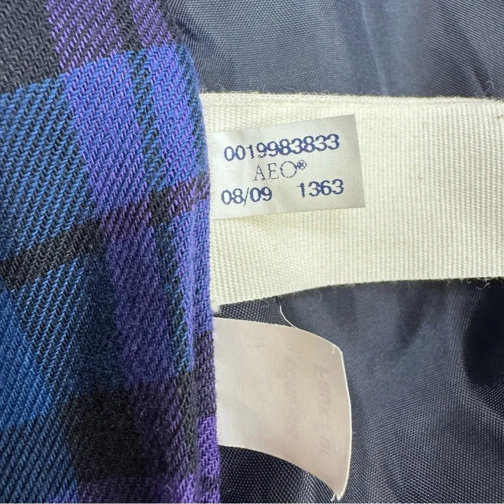 American Eagle Outfitters Y2K Navy Blue Hooded Puffer Vest with Faux Fur Hood